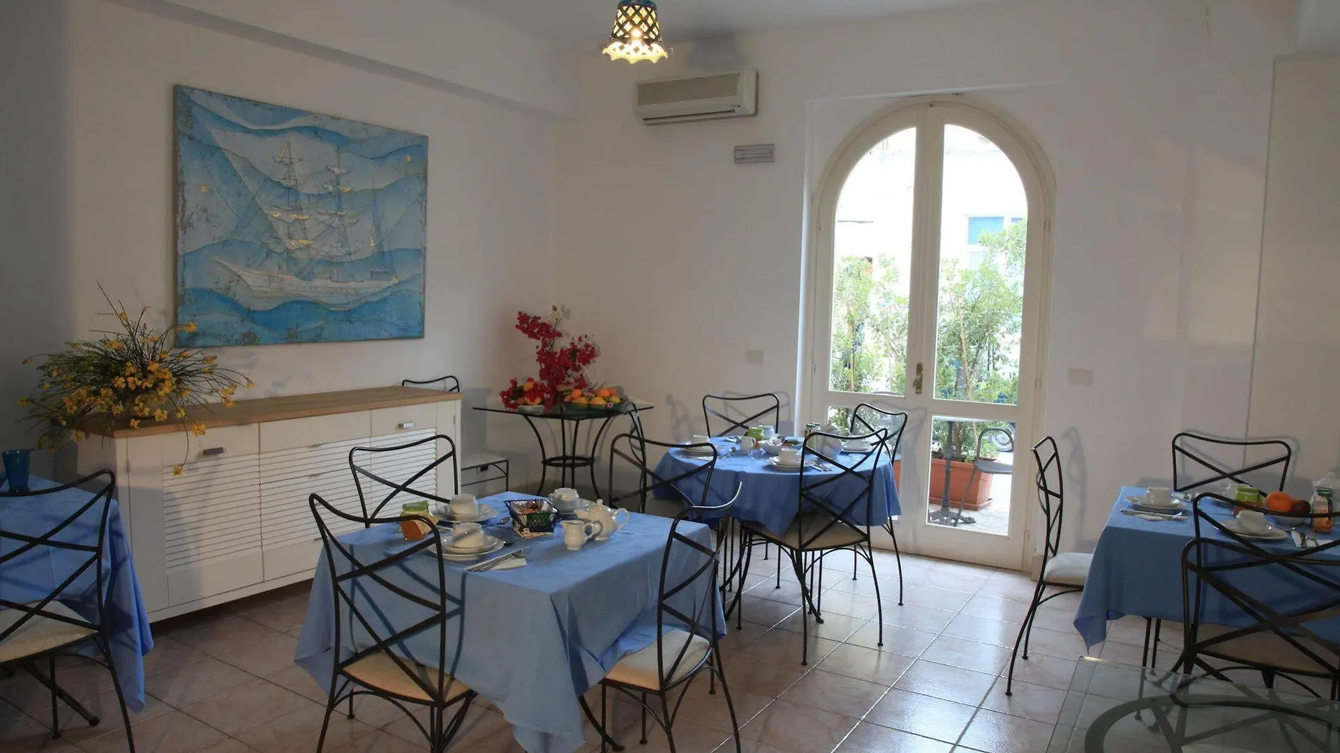 ***  Hotel Amarea - Aeolian Charme Canneto  Italy